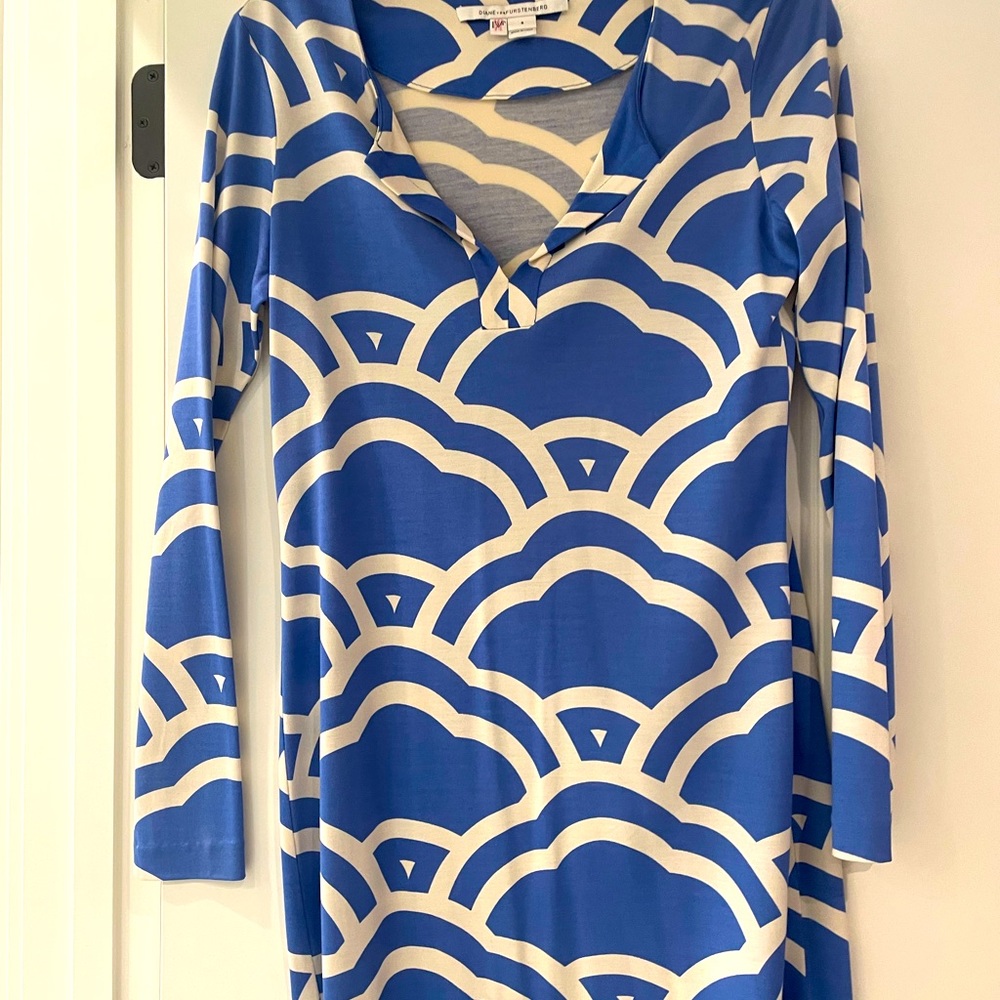 Diane Von Furstenberg dress. Size 8